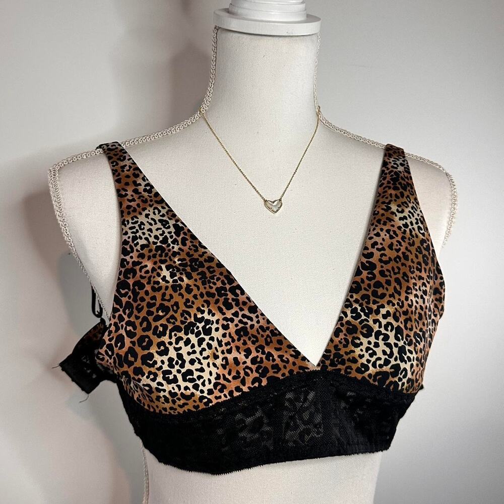 Juicy Couture Leopard Print Brallete /Bra Top Size Small